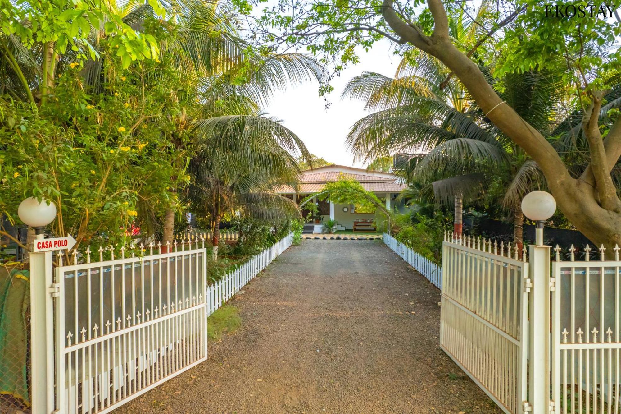Eko Stay- Casa Polo Villa Alibag Luaran gambar